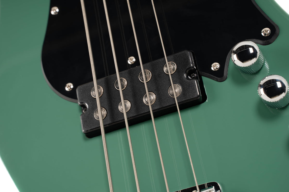 Short Scale Bass Guitar Forest Green G60641